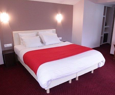 Urban Style, Hotel Le Cheval Noir, Saint-Etienne Экстерьер фото